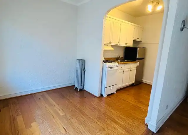 Property at 5727 N Winthrop Ave Unit 206, Chicago, IL, 60660, 0 beds, 1 bath, [object Object]