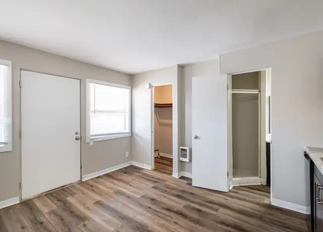 Property at 1212 4th St S Unit 4, La Crosse, WI, 54601, 0 beds, 1 bath, [object Object]