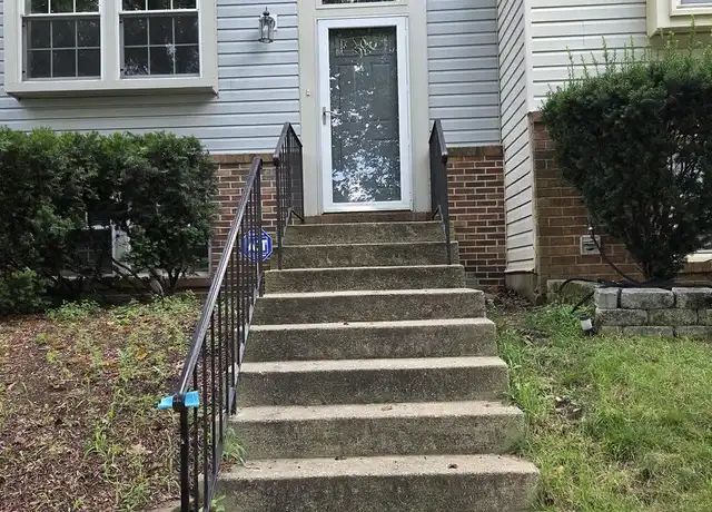 Property at 6044 Hydrangea Dr, Alexandria, VA, 22310, 3 beds, 3.5 baths, [object Object]