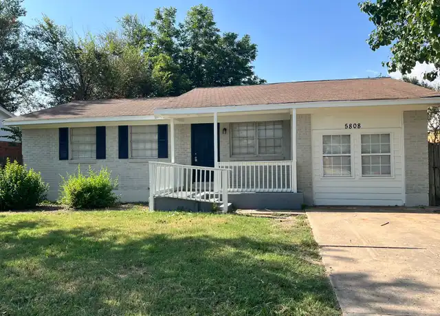 Property at 5808 NW Kinyon Ave, Lawton, OK, 73505, 4 beds, 2 baths, [object Object]