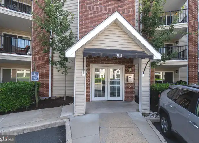 Property at 3313 Wyndham Cir #1214, Alexandria, VA, 22302, 1 bed, 1 bath, [object Object]
