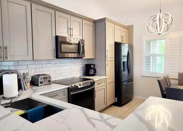 Property at 6270 Huntington Lakes Cir #201, Naples, FL, 34119, 2 beds, 2 baths, [object Object]