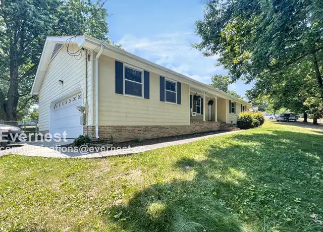 Property at 5438 Village Garden Dr, Ooltewah, TN, 37363, 3 beds, 2 baths, [object Object]