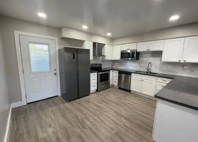 Property at 2012 W Orangewood Ave Unit 2012-08, Phoenix, AZ, 85021, 2 beds, 2 baths, [object Object]