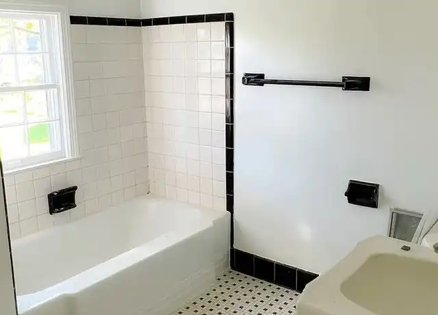 Property at 4023 Horton Rd, Jackson, MI, 49201, 3 beds, 1.5 baths, [object Object]