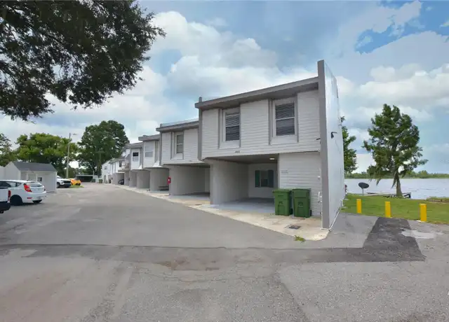 Property at 2211 9th St SE, Winter Haven, FL, 33880, 3 beds, 2 baths, [object Object]