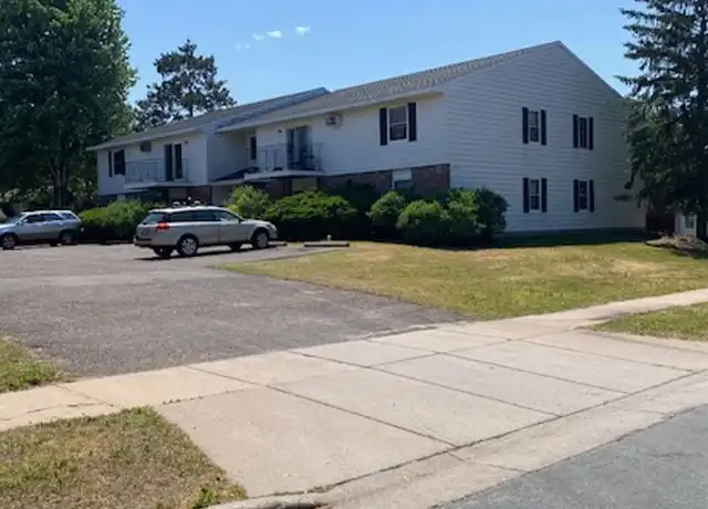 Property at 3219 Brian St Apt 1, Eau Claire, WI, 54701, 2 beds, 1 bath, [object Object]