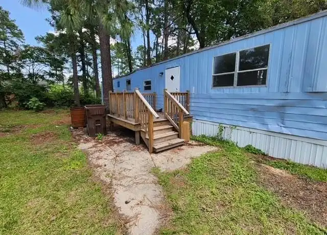 Property at 1454 Delmar St, Fayetteville, NC, 28304, 2 beds, 1 bath, [object Object]