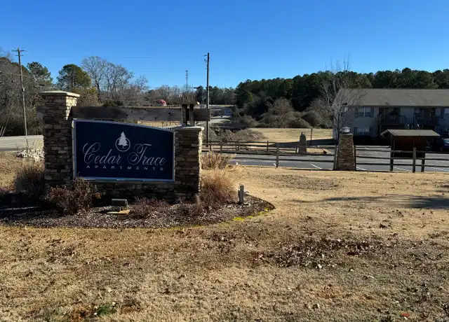 Property at Cedar Trace Apartments - 7030 Alexandria Jacksonvle Hwy, Jacksonville, AL, 36265, 2 beds, 2 baths, [object Object]