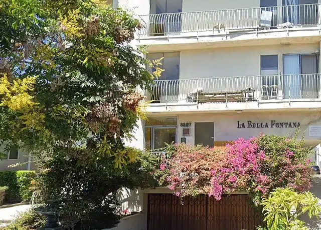 Property at 8223 Blackburn Ave, Los Angeles, CA, 90048, 1 bed, 1 bath, [object Object]