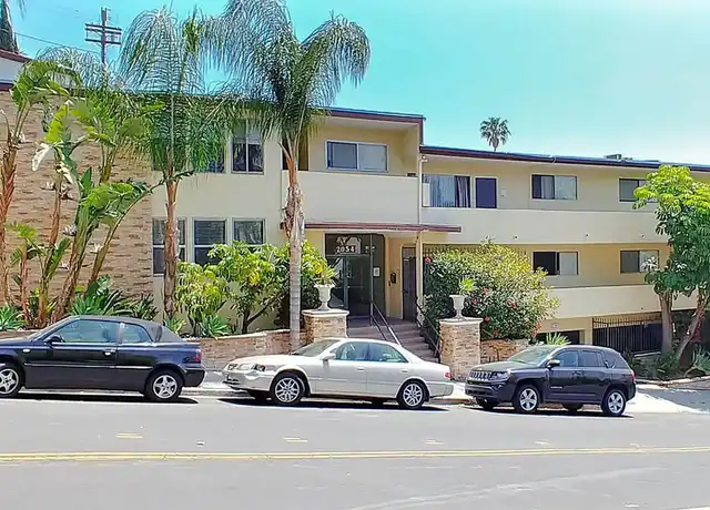 Property at Courtyard at Cordova Apts - 2054 Argyle Ave, Los Angeles, CA, 90068, 1-2 bed, 1-2 bath, [object Object]