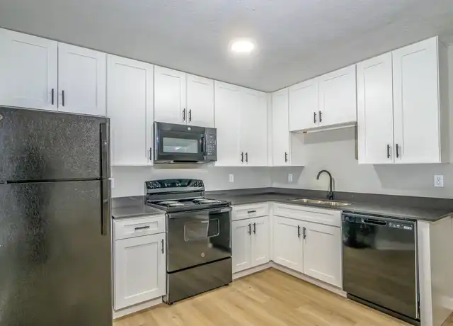 Property at 1533 S Bronough St Unit A, Tallahassee, FL, 32301, 2 beds, 1 bath, [object Object]