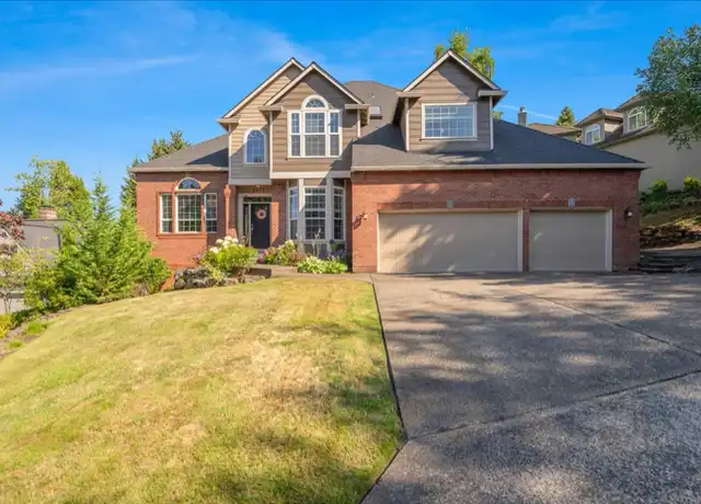 Property at 2340 Oakhurst Ln, Lake Oswego, OR, 97034, 4 beds, 2.5 baths, [object Object]