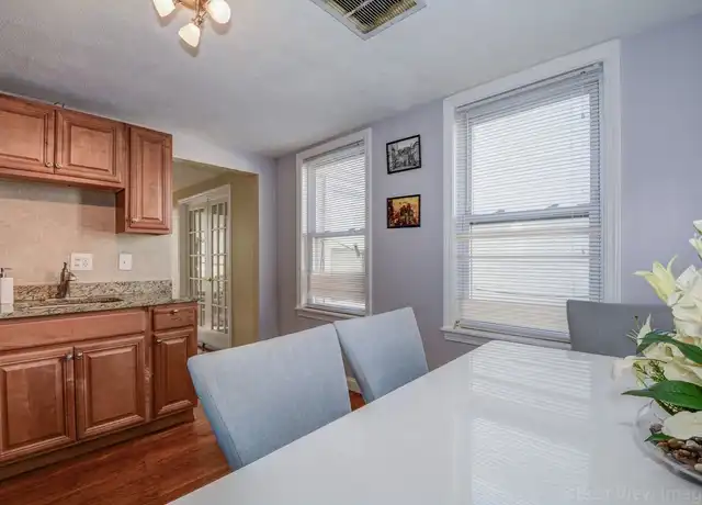 Property at 292 D St Unit 2, Boston, MA, 02127, 4 beds, 2 baths, [object Object]