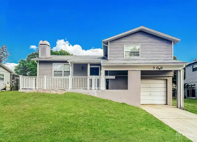 Property at 705 Crimson King Trce, Tarpon Springs, FL, 34689, 4 beds, 2 baths, [object Object]