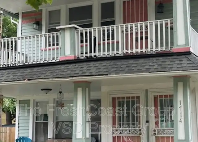 Property at 1714 Castle Ave Unit 2, Cleveland, OH, 44113, 3 beds, 1 bath, [object Object]
