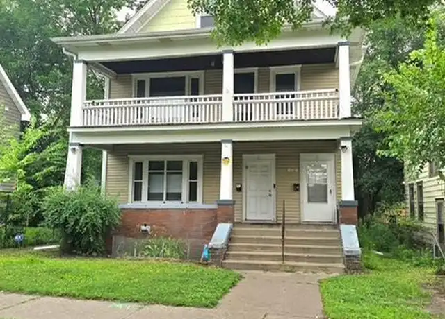 Property at 950 Arkwright St, Saint Paul, MN, 55130, 6 beds, 2 baths, [object Object]