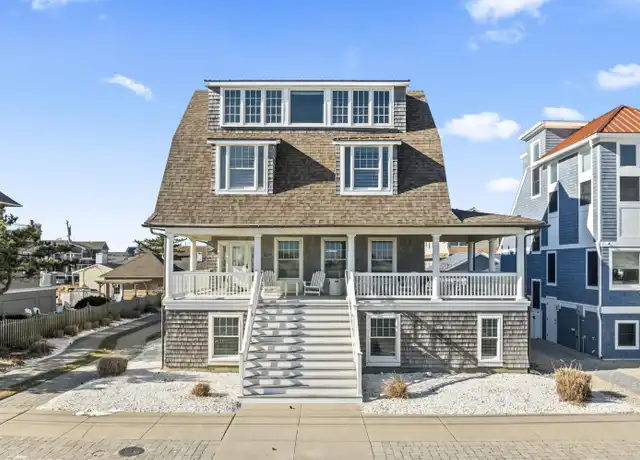 Property at 809 S Ocean Ave, Seaside Park, NJ, 08752, 7 beds, 4.5 baths, [object Object]