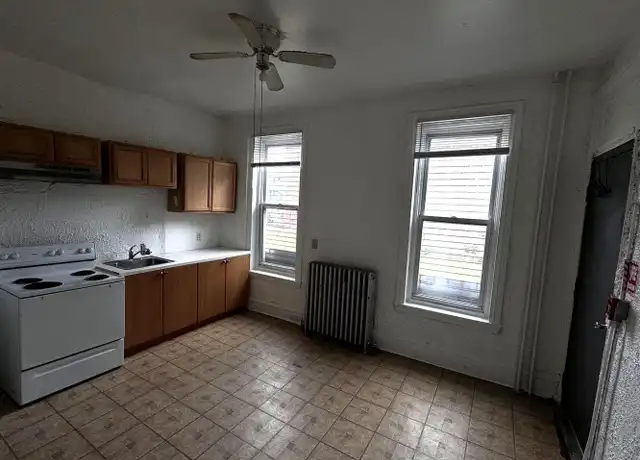 Property at 4924-26 Parrish St Unit 2B, Philadelphia, PA, 19139, 2 beds, 1 bath, [object Object]