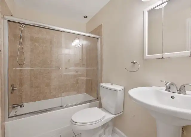 Property at 140 North Ave #68, Emsworth, PA, 15202, 1 bed, 1 bath, [object Object]