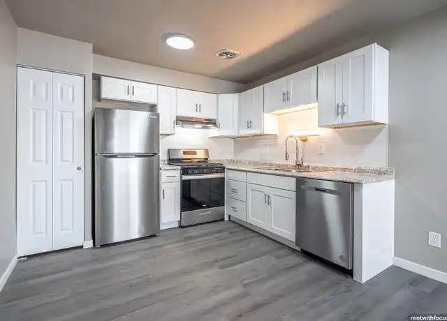 Property at 9016 N 90th St Unit 8873 204, Milwaukee, WI, 53222, 2 beds, 1 bath, [object Object]