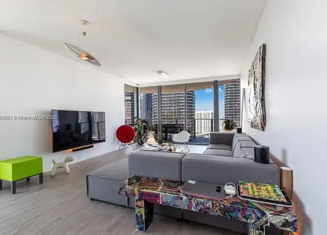 Property at 1000 Brickell Plz #3512, Miami, FL, 33131, 2 beds, 2.5 baths, [object Object]