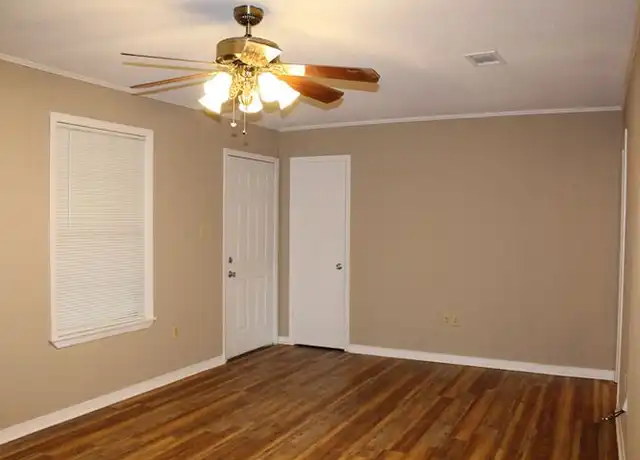 Property at 52 Davis Ln, Sumrall, MS, 39482, 2 beds, 1 bath, [object Object]