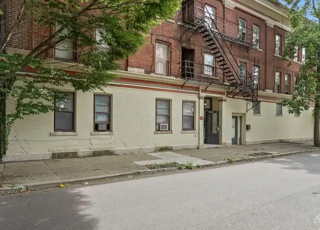Property at 408 E 6th St Unit 7, Dayton, OH, 45402, 1 bed, 1 bath, [object Object]