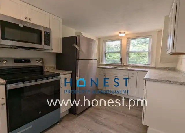 Property at 55 Maine 133 Unit A, Winthrop, ME, 04364, 3 beds, 1 bath, [object Object]
