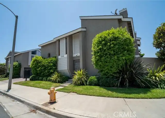 Property at 17121 Green Ln, Huntington Beach, CA, 92649, 3 beds, 2 baths, [object Object]