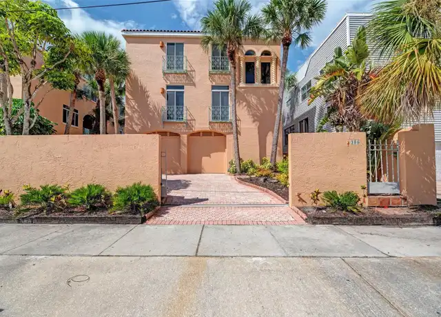 Property at 306 Beach Rd #306, Sarasota, FL, 34242, 3 beds, 2.5 baths, [object Object]