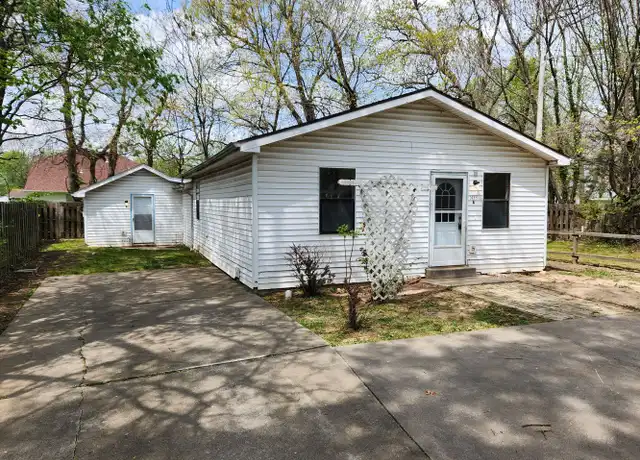 Property at 1433 N Brown Ave Unit A, Springfield, MO, 65802, 2 beds, 1 bath, [object Object]