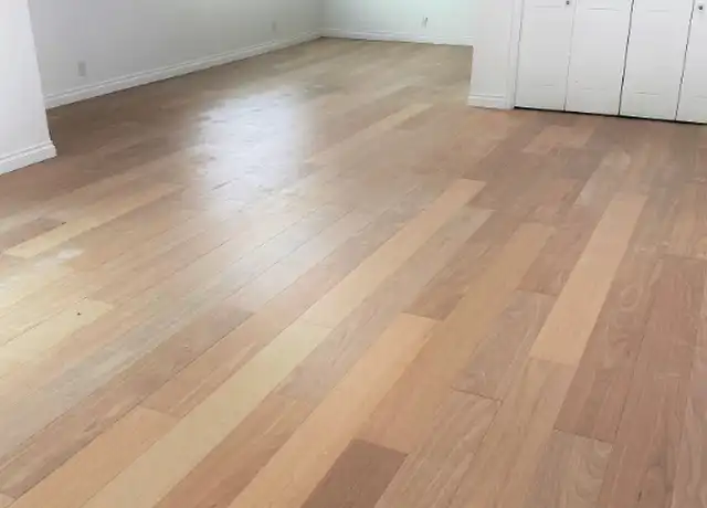 Property at 1343 19th St Unit 4, Santa Monica, CA, 90404, 2 beds, 2 baths, [object Object]