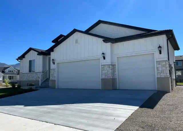 Property at 881 W Sagewood Dr, Tooele, UT, 84074, 6 beds, 3 baths, [object Object]