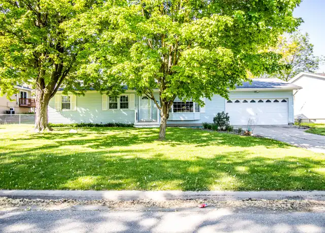 Property at 1413 Meadow Ln, Waterloo, IA, 50701, 3 beds, 1 bath, [object Object]
