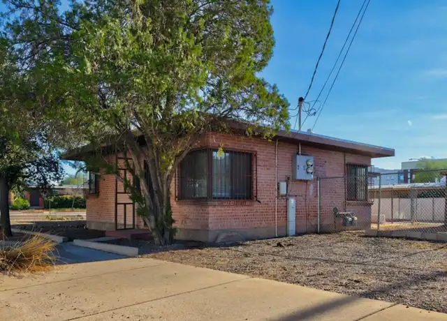 Property at 1411 N Mountain Ave, Tucson, AZ, 85719, 2 beds, 1 bath, [object Object]