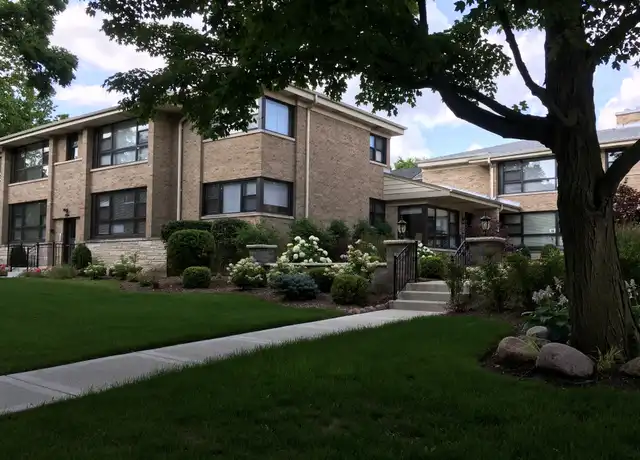 Property at 1942 Linden Ave Unit A, Highland Park, IL, 60035, 2 beds, 1 bath, [object Object]