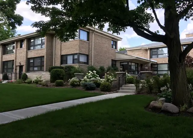 Property at 1934 Linden Ave Unit B, Highland Park, IL, 60035, 2 beds, 1 bath, [object Object]