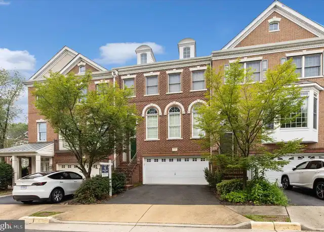 Property at 10363 Gershwin Ct, Oakton, VA, 22124, 3 beds, 3.5 baths, [object Object]