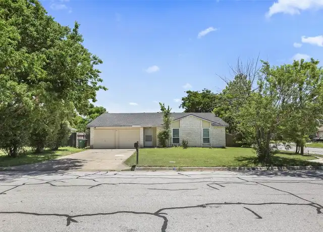 Property at 1800 Cameo Dr, Round Rock, TX, 78664, 3 beds, 2 baths, [object Object]