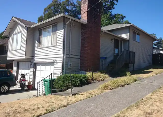 Property at 7703 27th Ave SW, Seattle, WA, 98126, 3 beds, 3 baths, [object Object]