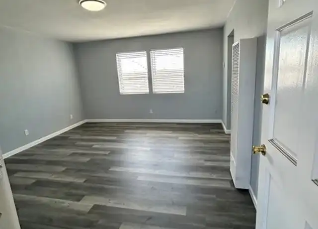 Property at 6517 Avalon Blvd Unit 4, Los Angeles, CA, 90003, 0 beds, 1 bath, [object Object]