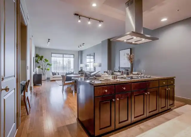 Property at 7 Riverway, Houston, TX, 77056, 2 beds, 2 baths, [object Object]