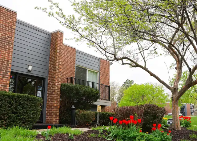 Property at 5806 S 141st Plz Unit 5-5, Omaha, NE, 68137, 1 bed, 1 bath, [object Object]