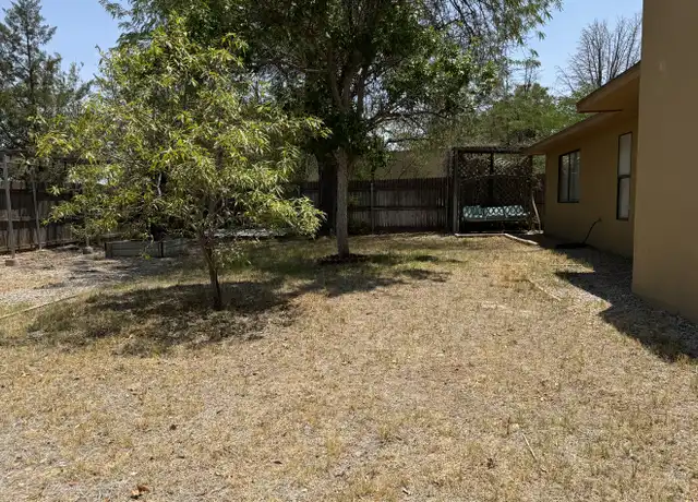 Property at 39 Lost Trail Rd, Roswell, NM, 88201, 3 beds, 2 baths, [object Object]