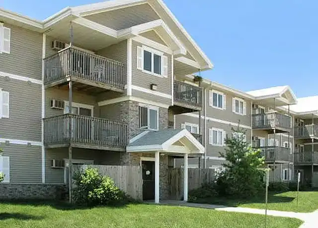 Property at Oak Crossing - 310 SE Gateway Dr, Grimes, IA, 50111, 1 bed, 1 bath, [object Object]