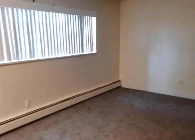 Property at 40 S Grand Ave Unit 204, Fort Lupton, CO, 80621, 1 bed, 1 bath, [object Object]