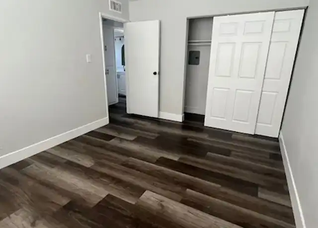 Property at 728 Aster Ln Unit 10B, Las Vegas, NV, 89101, 2 beds, 1 bath, [object Object]