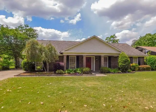 Property at 212 Davors Dr, Montgomery, AL, 36109, 4 beds, 2 baths, [object Object]