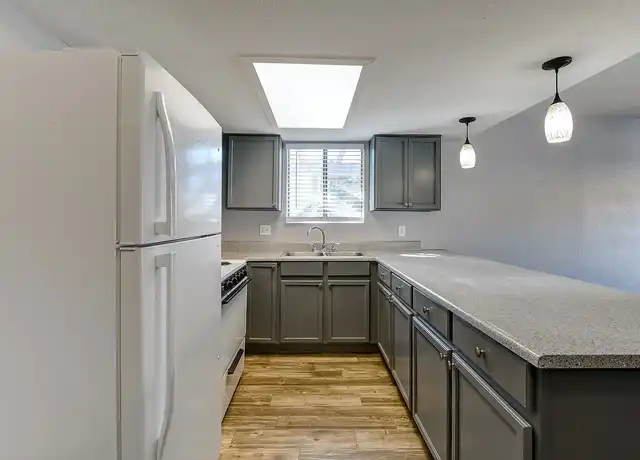 Property at Arcadia Pointe Apartments - 4330 S Eastern Ave, Las Vegas, NV, 89119, 1-2 bed, 1-2 bath, [object Object]